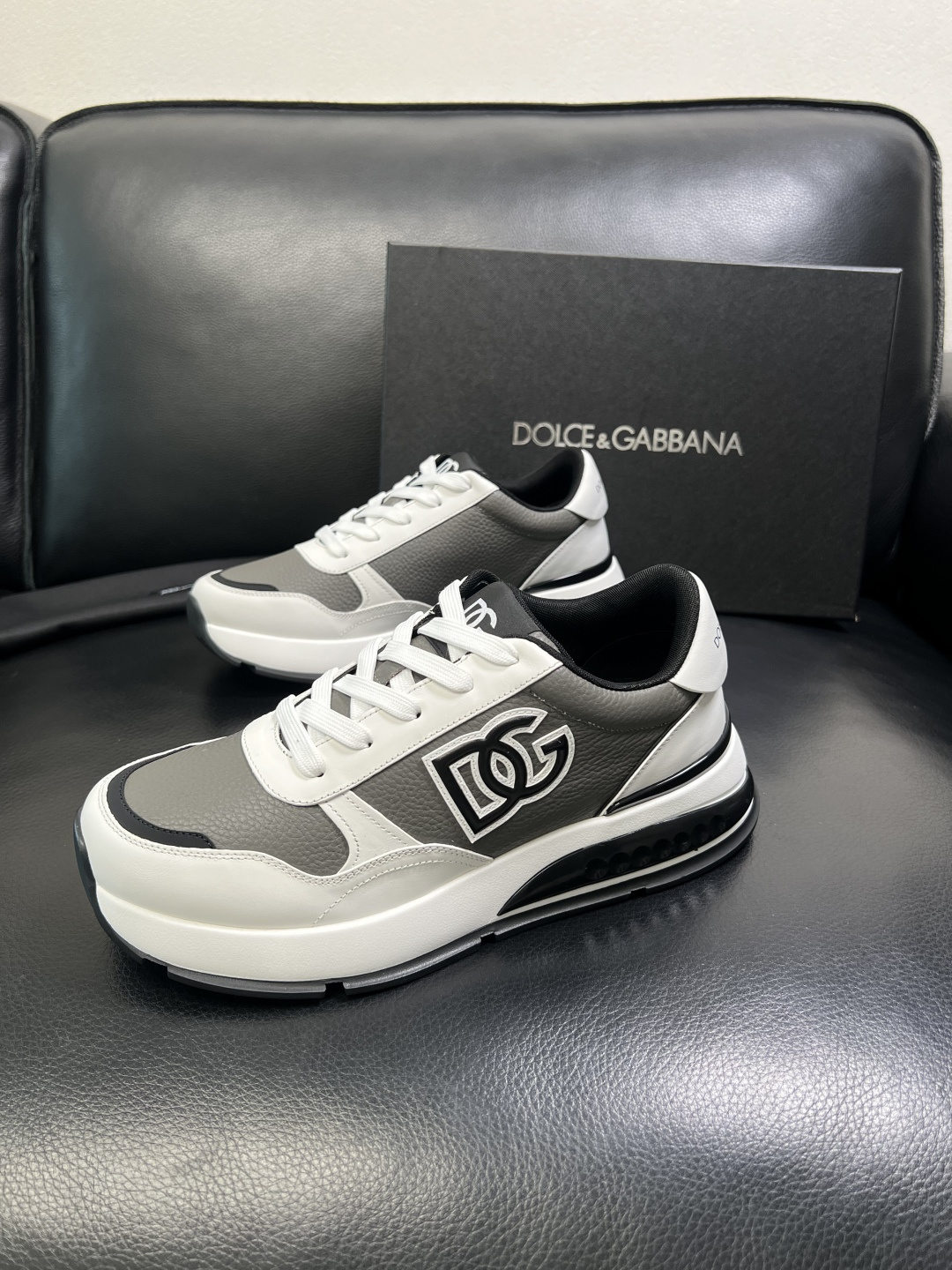 olce & Gabbana shoe